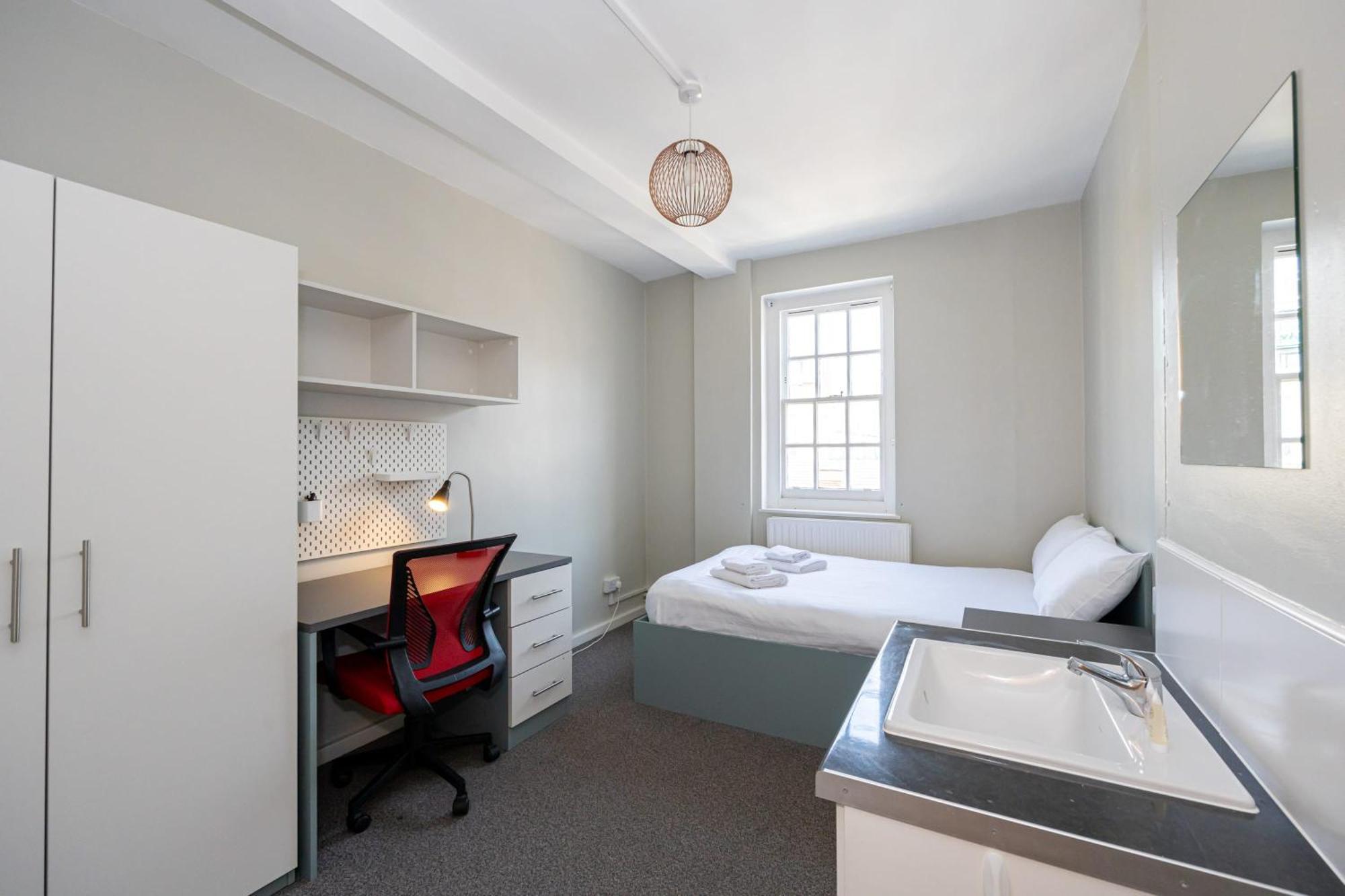 Spacious Room With Shared Facilities Londres Exterior foto
