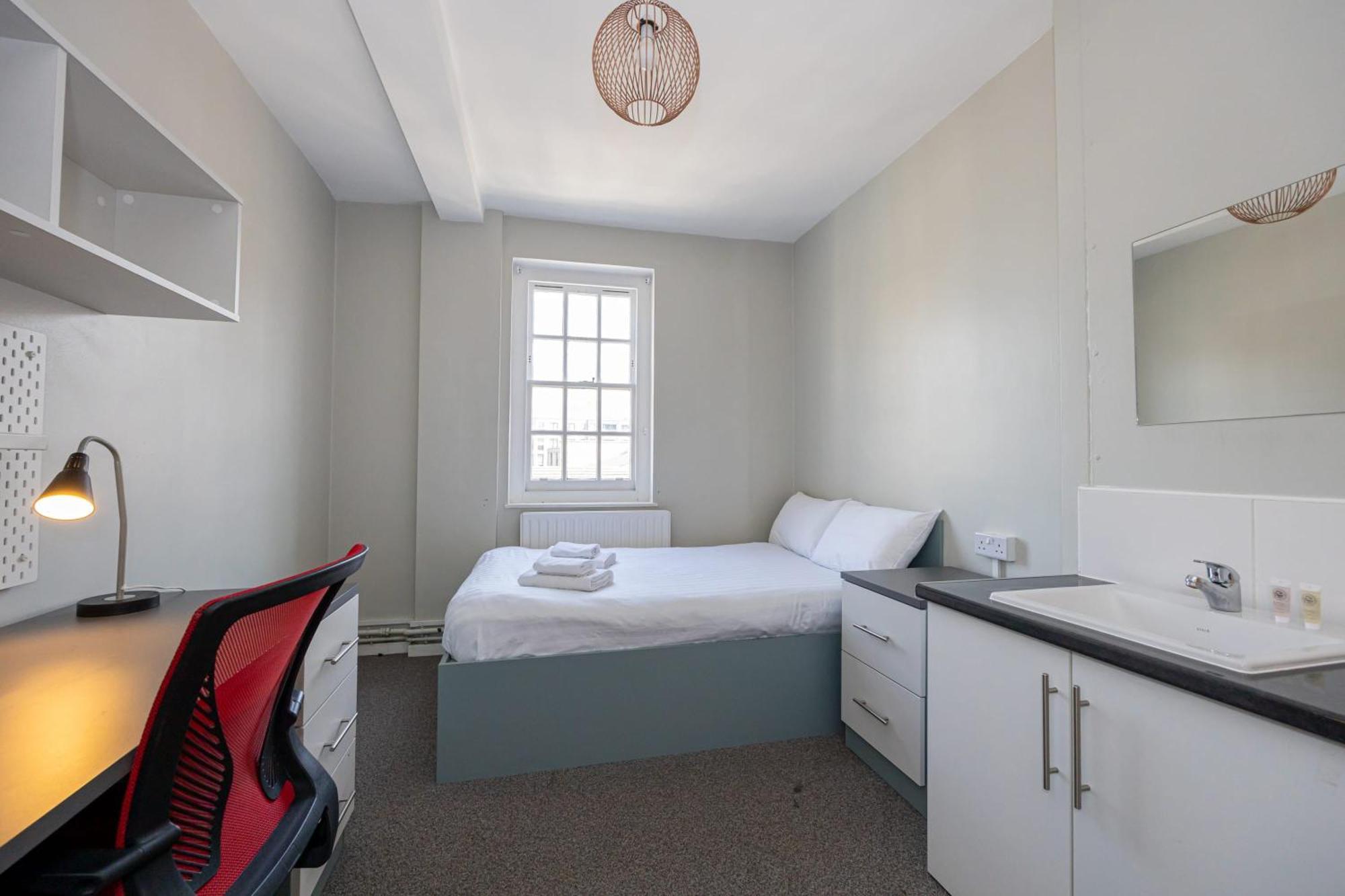 Spacious Room With Shared Facilities Londres Exterior foto