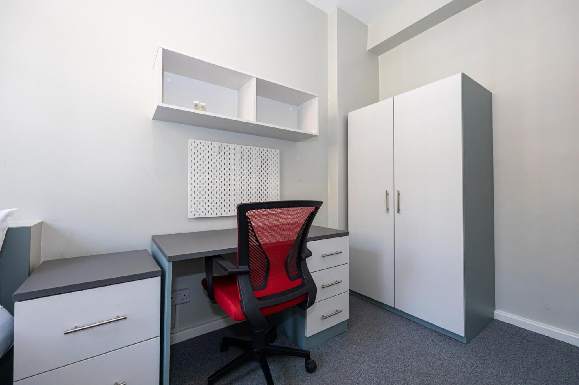 Spacious Room With Shared Facilities Londres Exterior foto