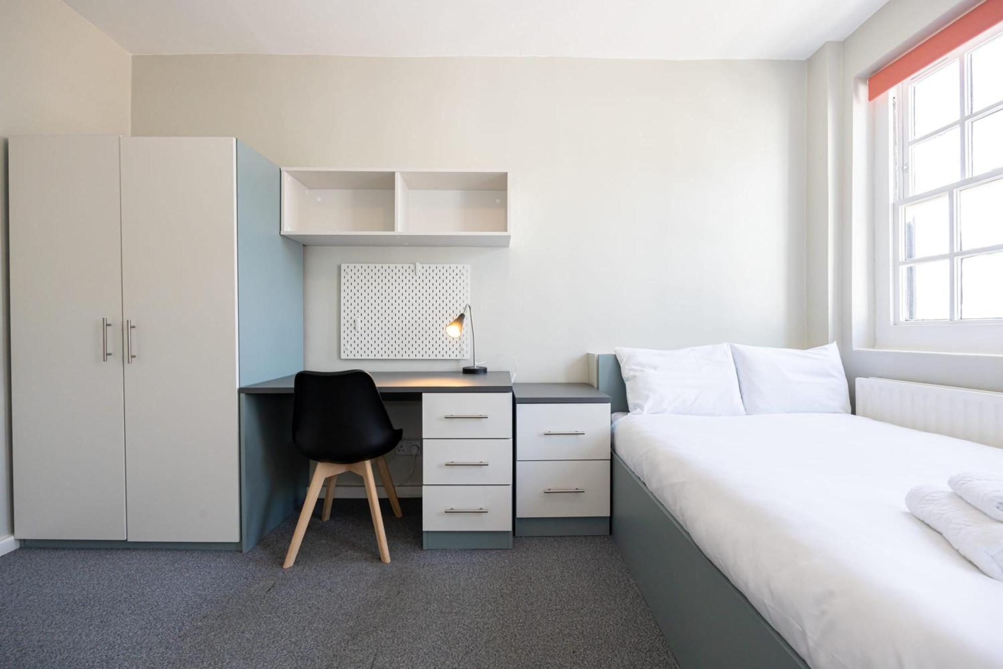 Spacious Room With Shared Facilities Londres Exterior foto