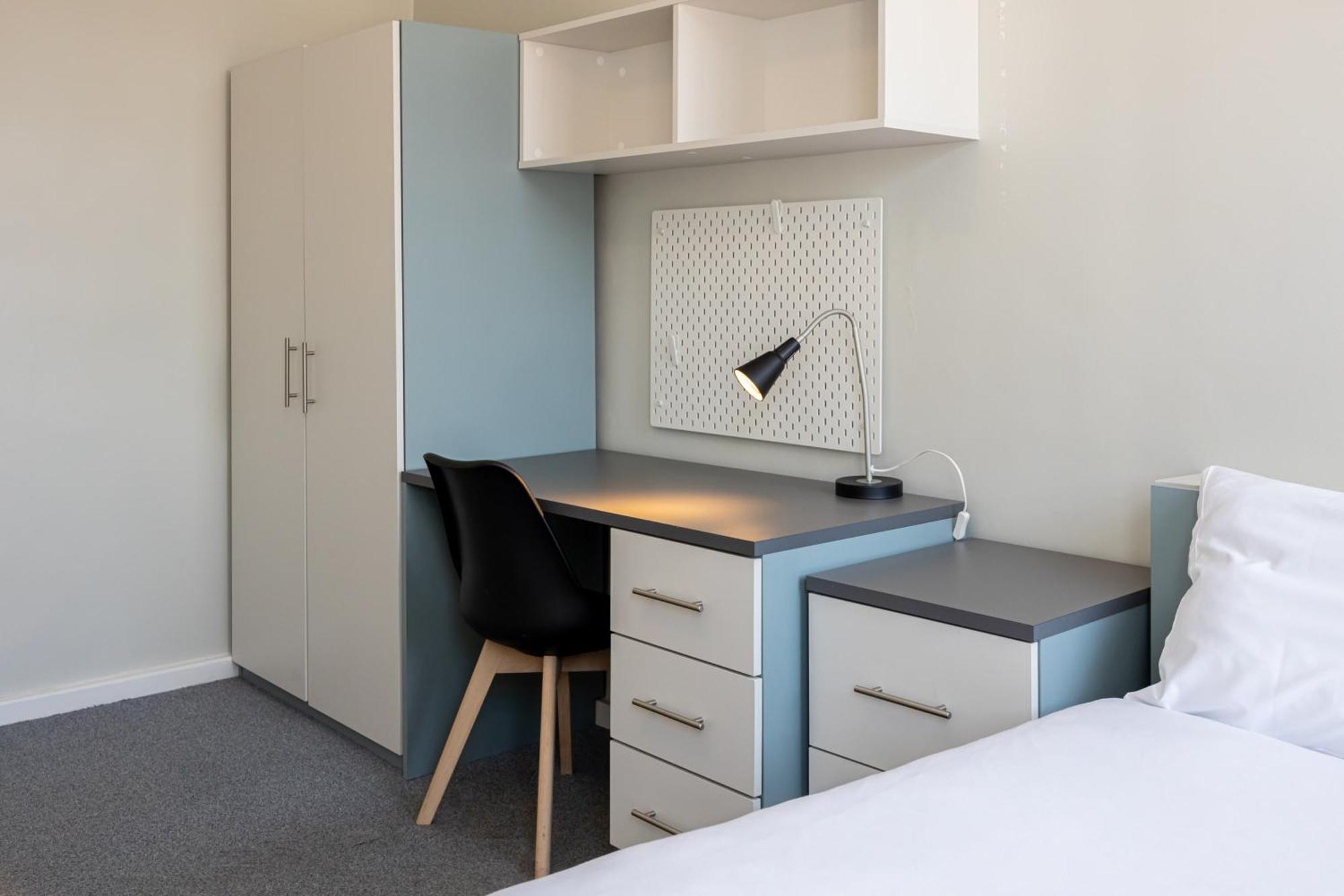 Spacious Room With Shared Facilities Londres Exterior foto